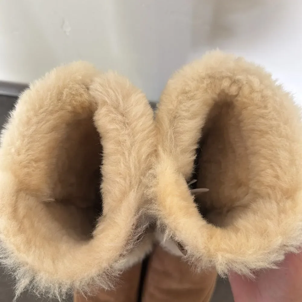 Canterbury Sheepskin NZ Tan Shearling Boots Women’s Size 6 Made in New Zealand